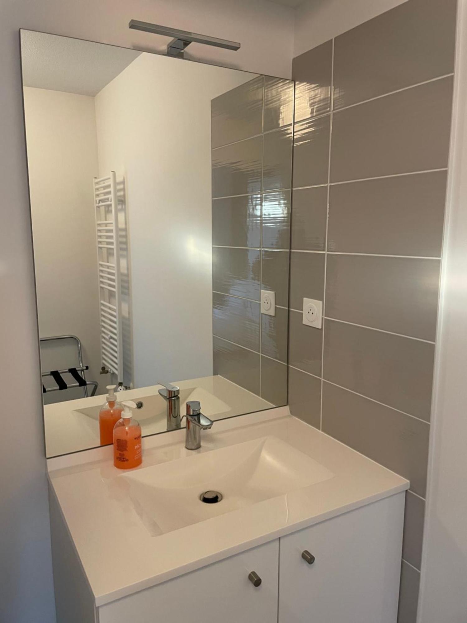 Apartamento Minimes, Studio Cosy Tout Confort, Wifi, Parking Toulouse Exterior foto